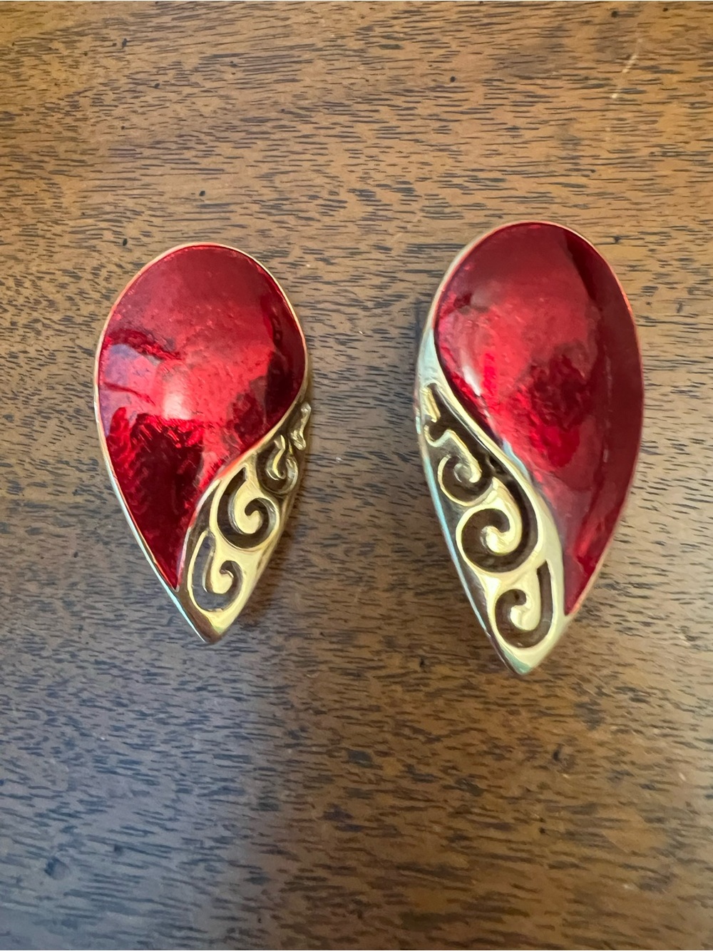 Vintage 90s Red and Gold Teardrop Enameled Clip On Earrings